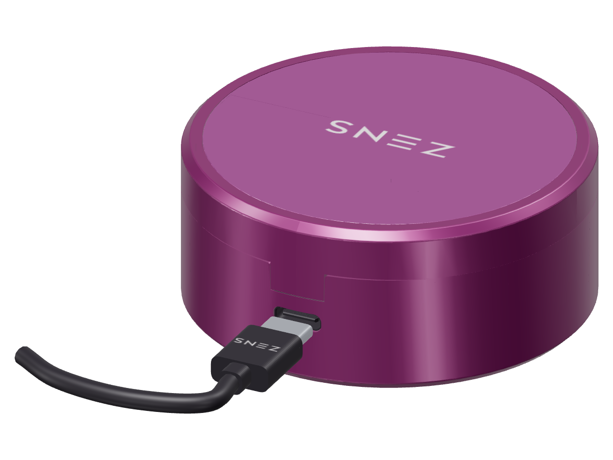 CADデータに基づく、充電ケースと接続イメージ用USB-Cケーブルの図